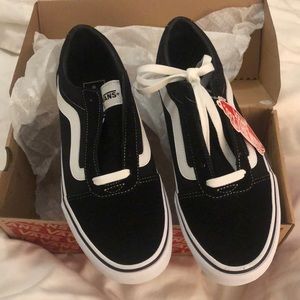 Black suede, brand new women’s vans!